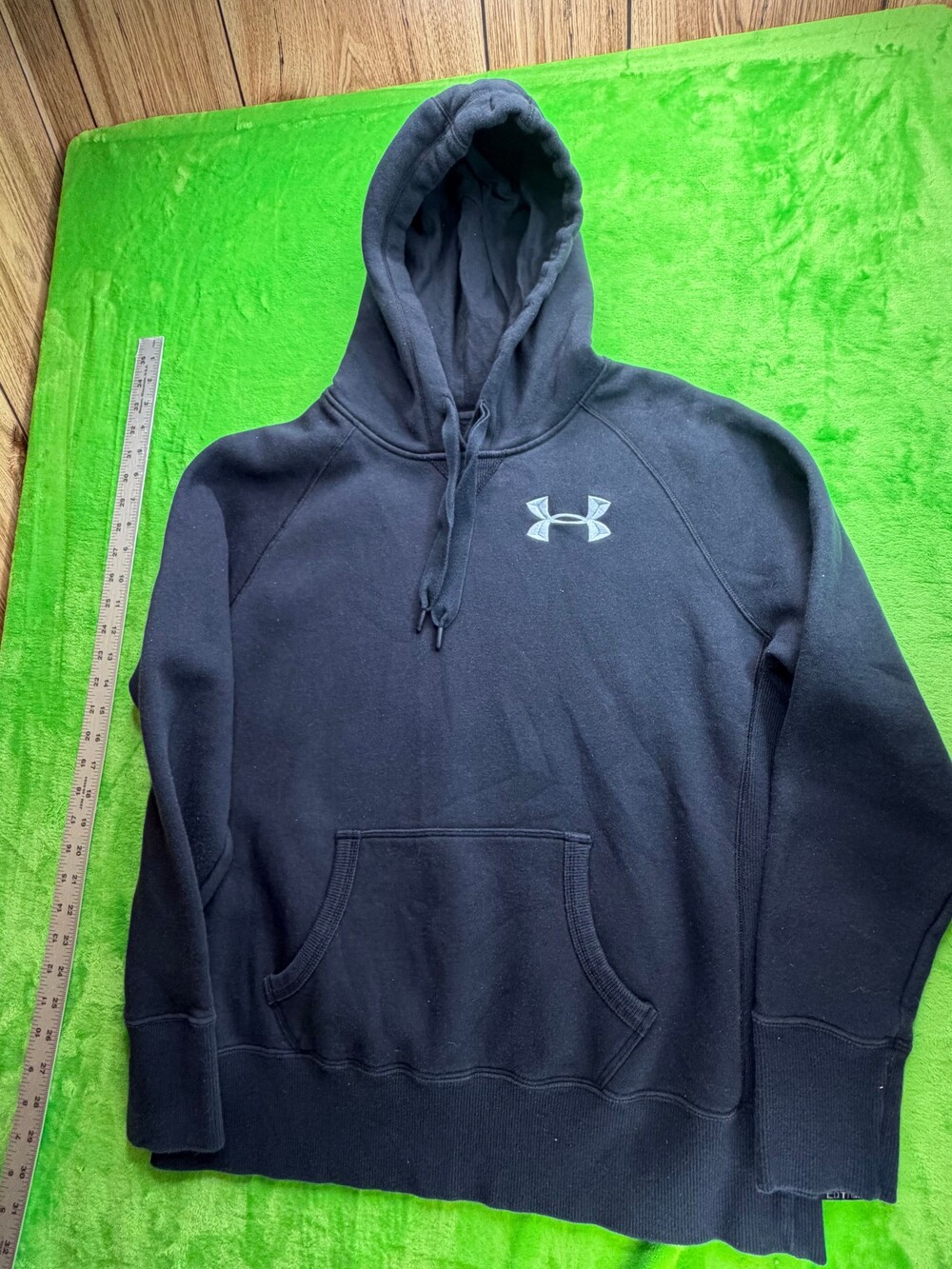 Under Armour Storm Charged Cotton Hoodie Sz M Navy Embroidered Logo Pullover